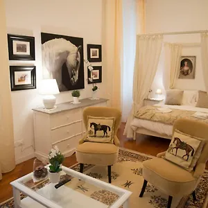 st-paul-house-boutique-apartment.it-romehotels.com/